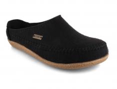 \'HAFLINGER Blizzard Credo\' ,in der Farbe schwarz, sind Filz - Pantoffeln von  HAFLINGER  mit einer Gummisohle in Kreppoptik. Diese sorgt daf�r , dass man auch mal bei N�sse vor die Haust�r gehen kann,...