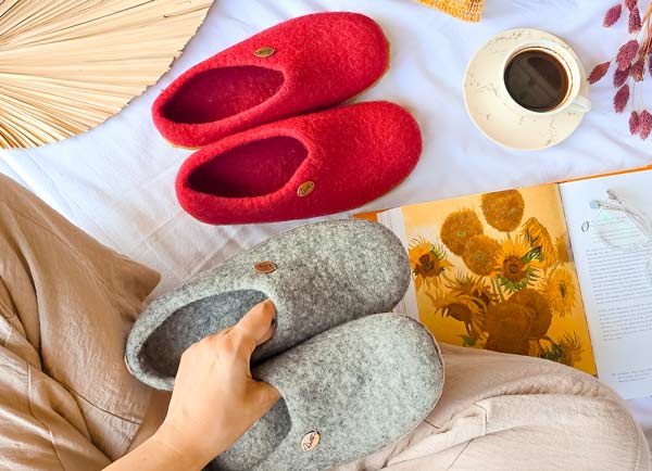 Bestseller von WoolFit, Shepherd, Warmbat, HAFLINGER und anderen bekannten Hausschuhmarken